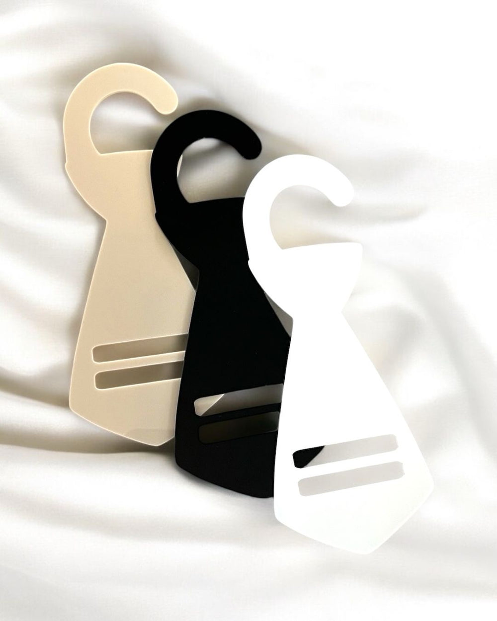 Hanger - Ties (3 Colours)