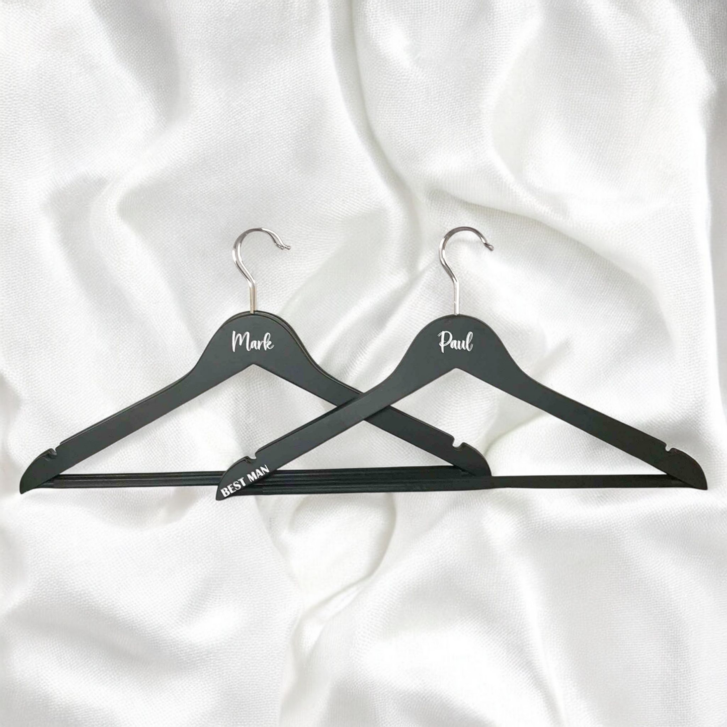 Hanger - Adult Black